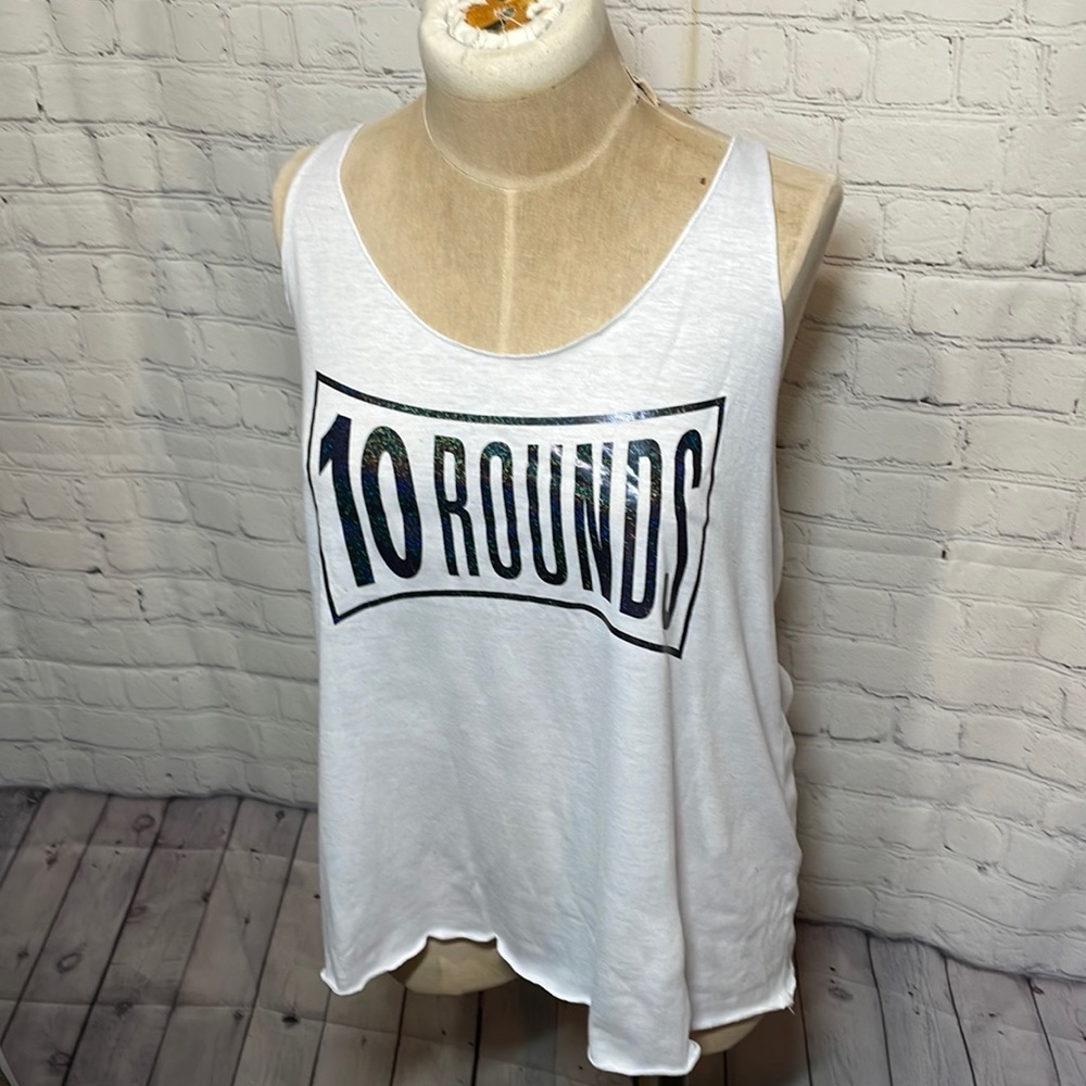 Beachbody 10 Rounds Tank Top Size Xl